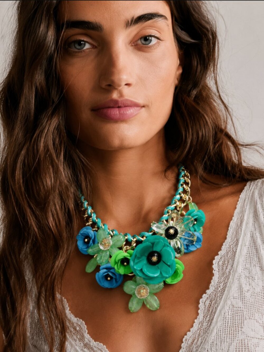 ARATTA SILENT JOURNEY GREEN/BLUE NEW COLOR FLORAL NECKLACE